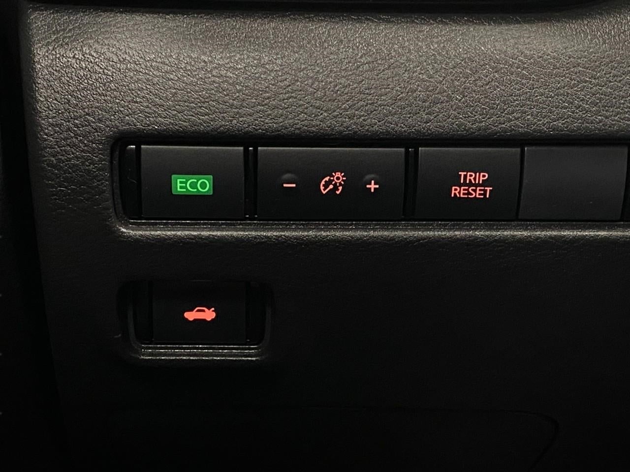 2025 Nissan Sentra SV CVT