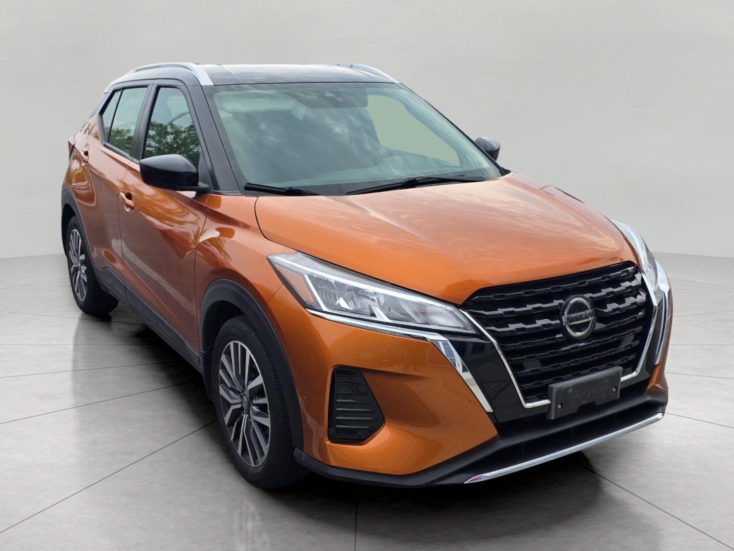 2021 Nissan Kicks SV FWD