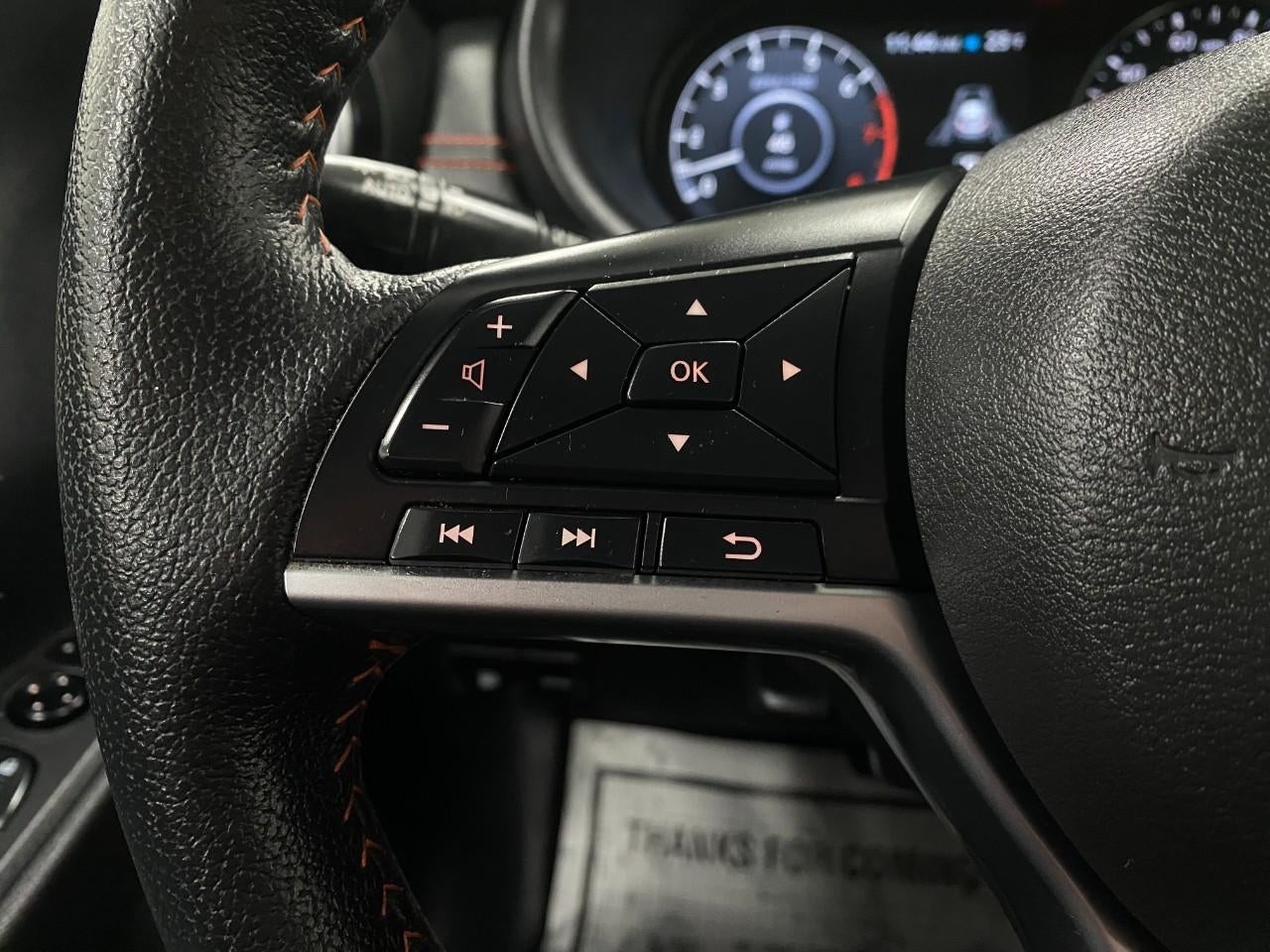 2023 Nissan Kicks SR FWD