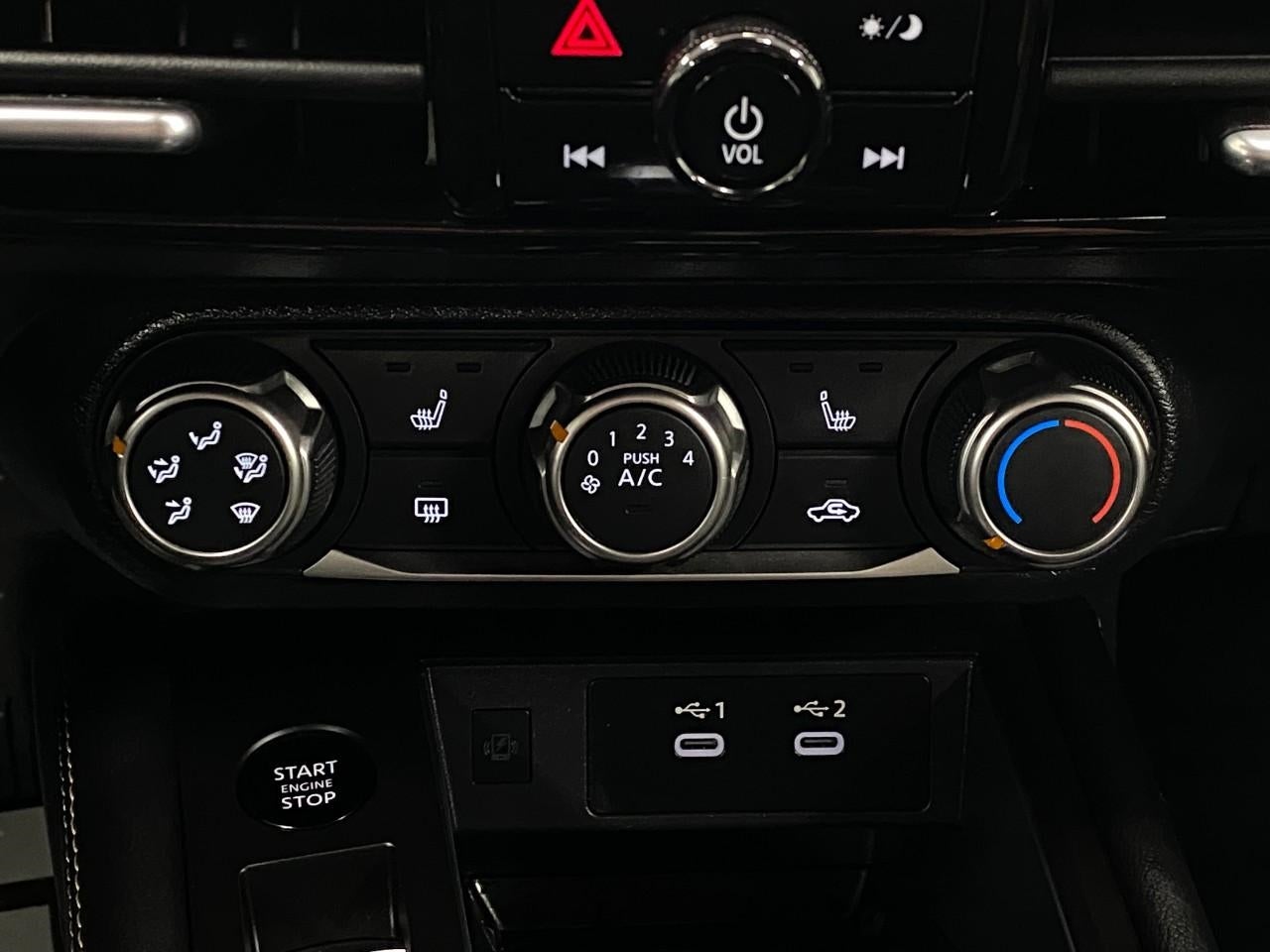 2025 Nissan Kicks SV AWD