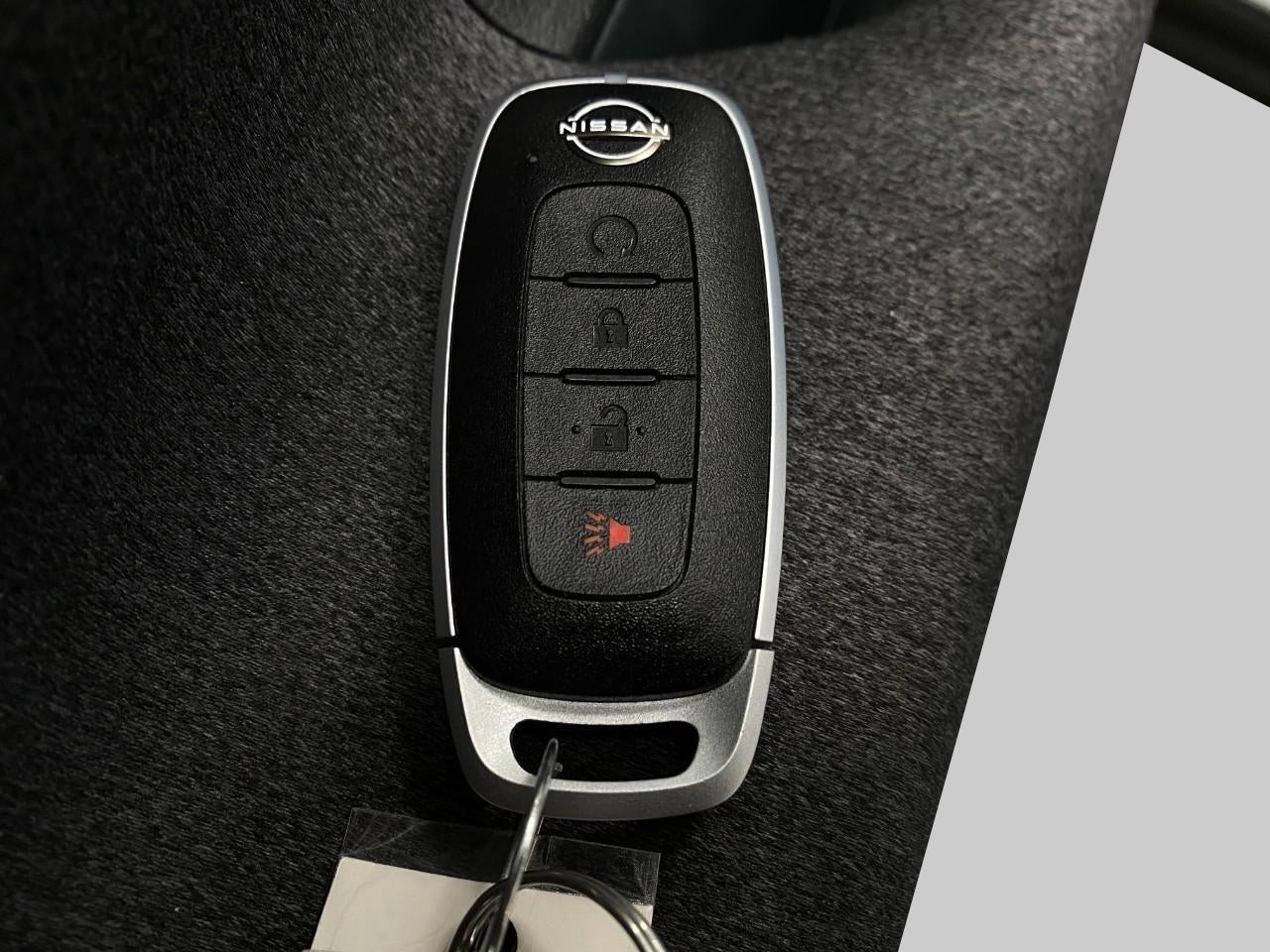 2025 Nissan Kicks SV AWD