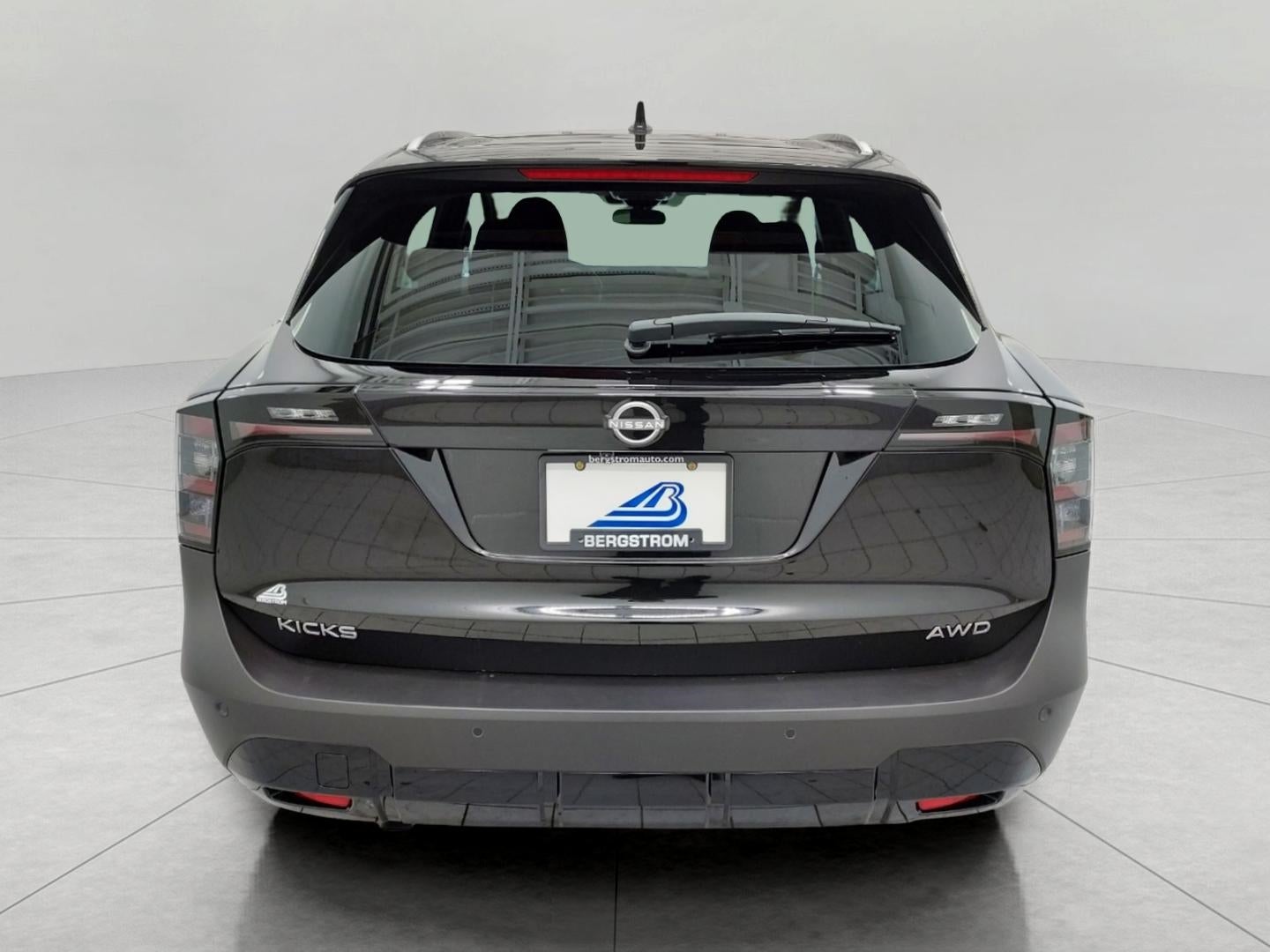 2026 Nissan Kicks SV AWD