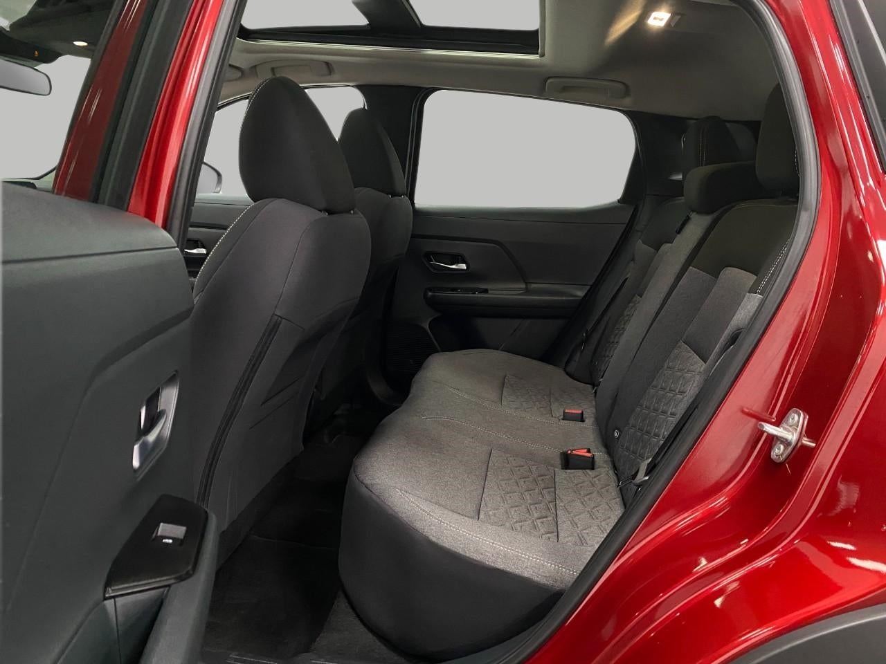 2025 Nissan Kicks SV AWD