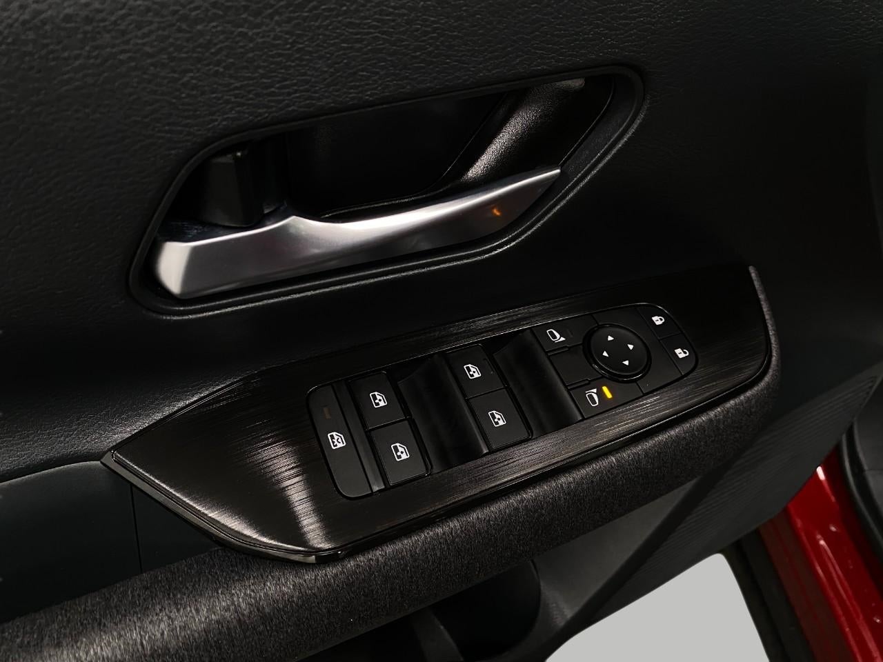 2025 Nissan Kicks SV AWD