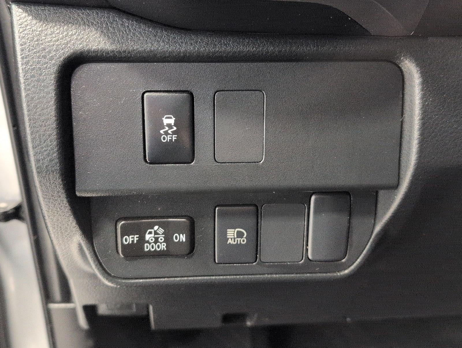 2023 Toyota Tacoma 4WD SR5 Double Cab 5' Bed V6 AT
