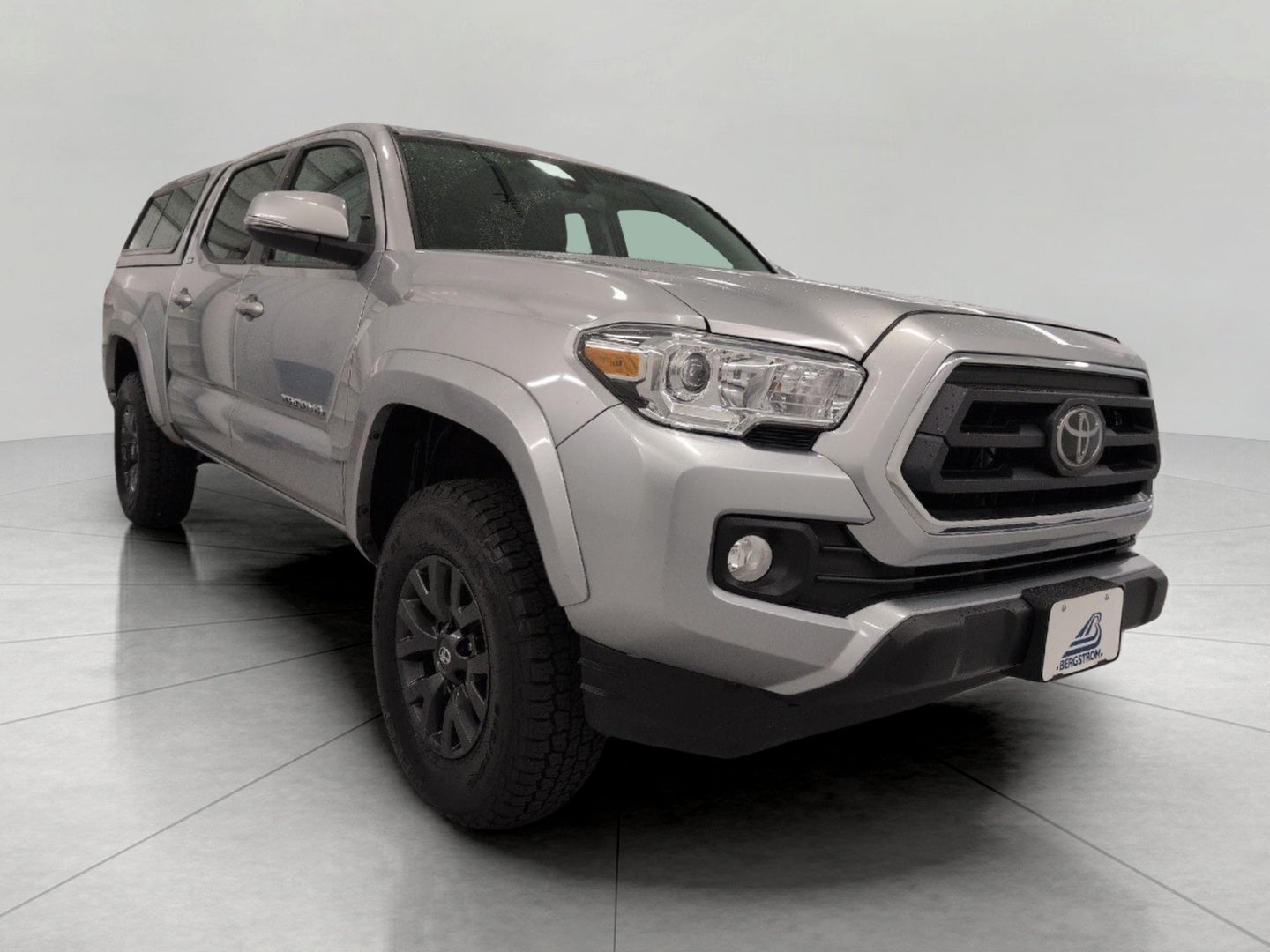 2023 Toyota Tacoma 4WD SR5 Double Cab 5' Bed V6 AT
