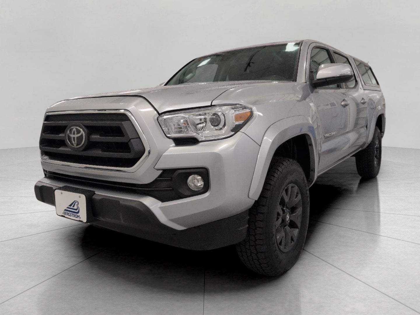 2023 Toyota Tacoma 4WD SR5 Double Cab 5' Bed V6 AT
