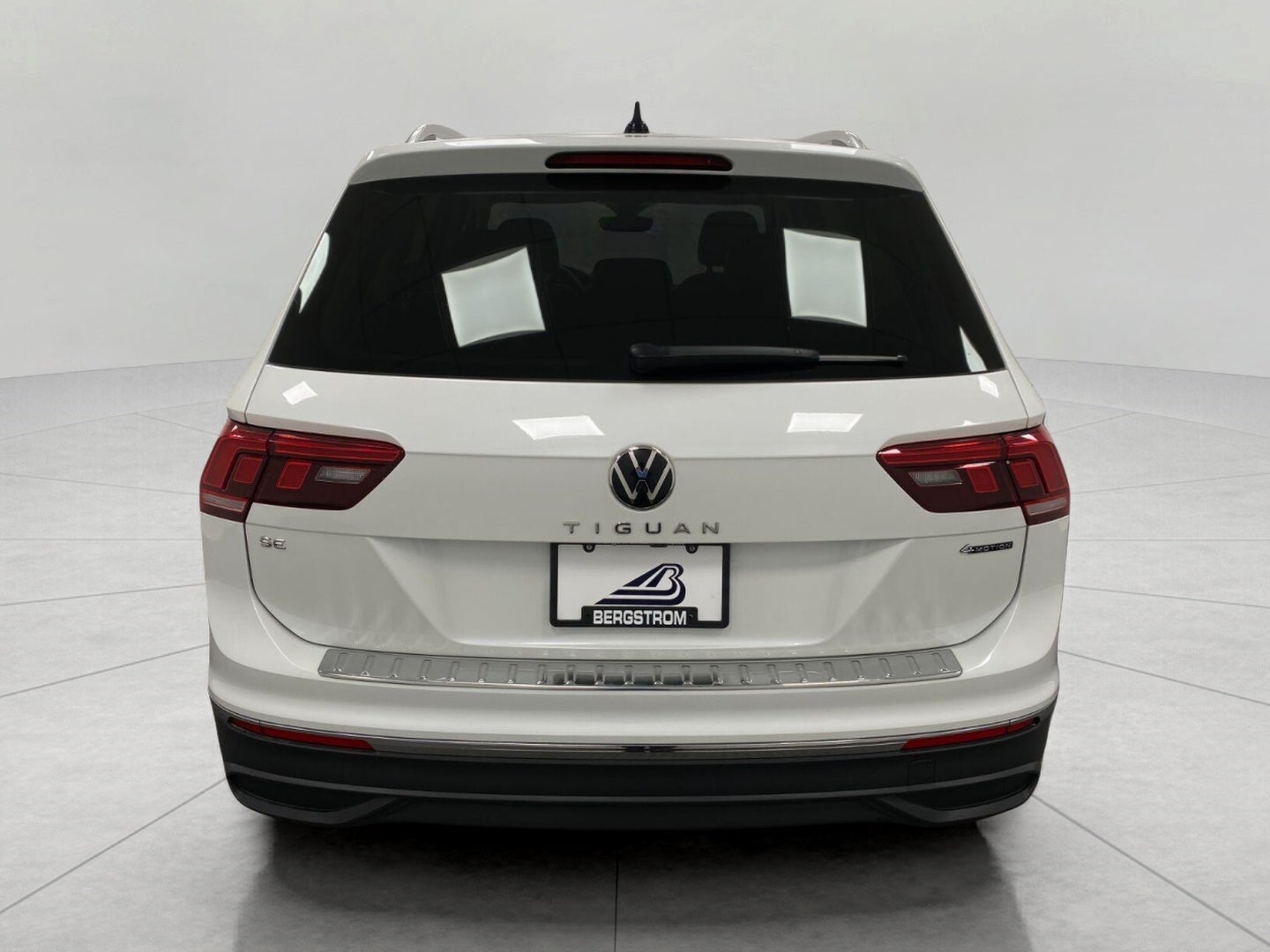 2023 Volkswagen Tiguan 2.0T SE 4MOTION