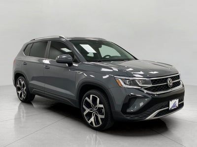 2022 Volkswagen Taos SEL 4MOTION