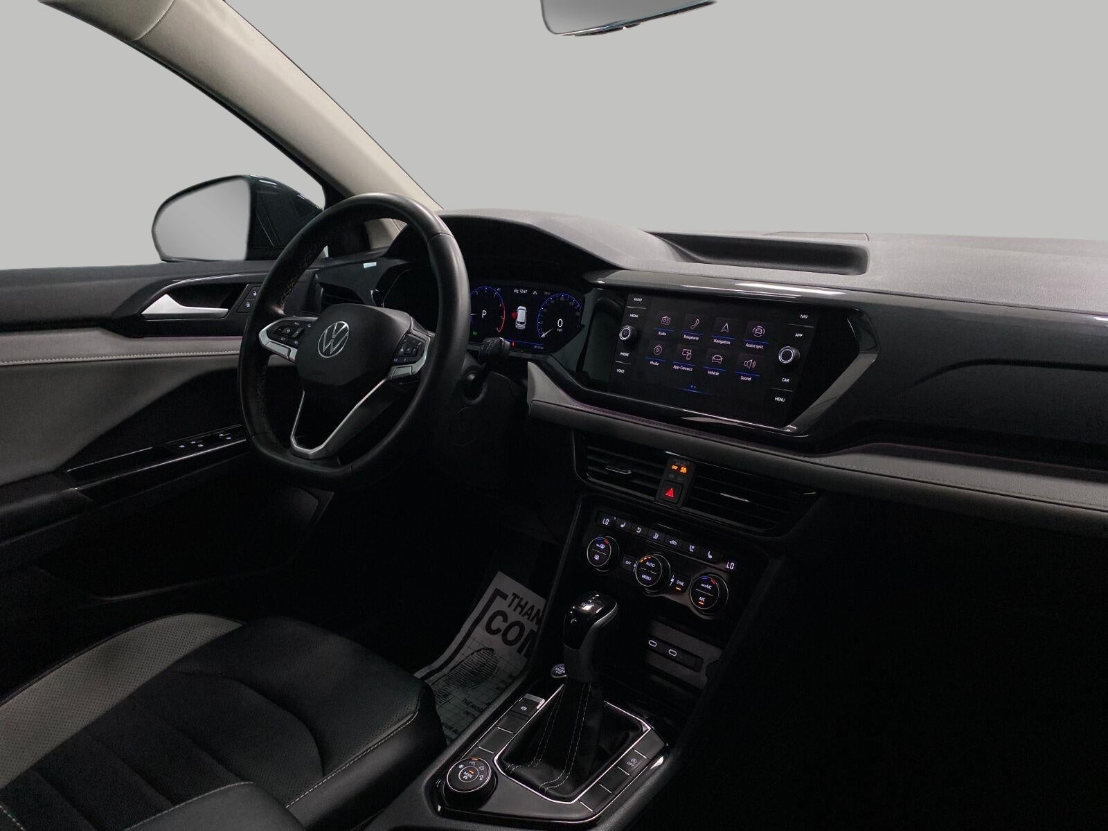 2022 Volkswagen Taos SEL 4MOTION