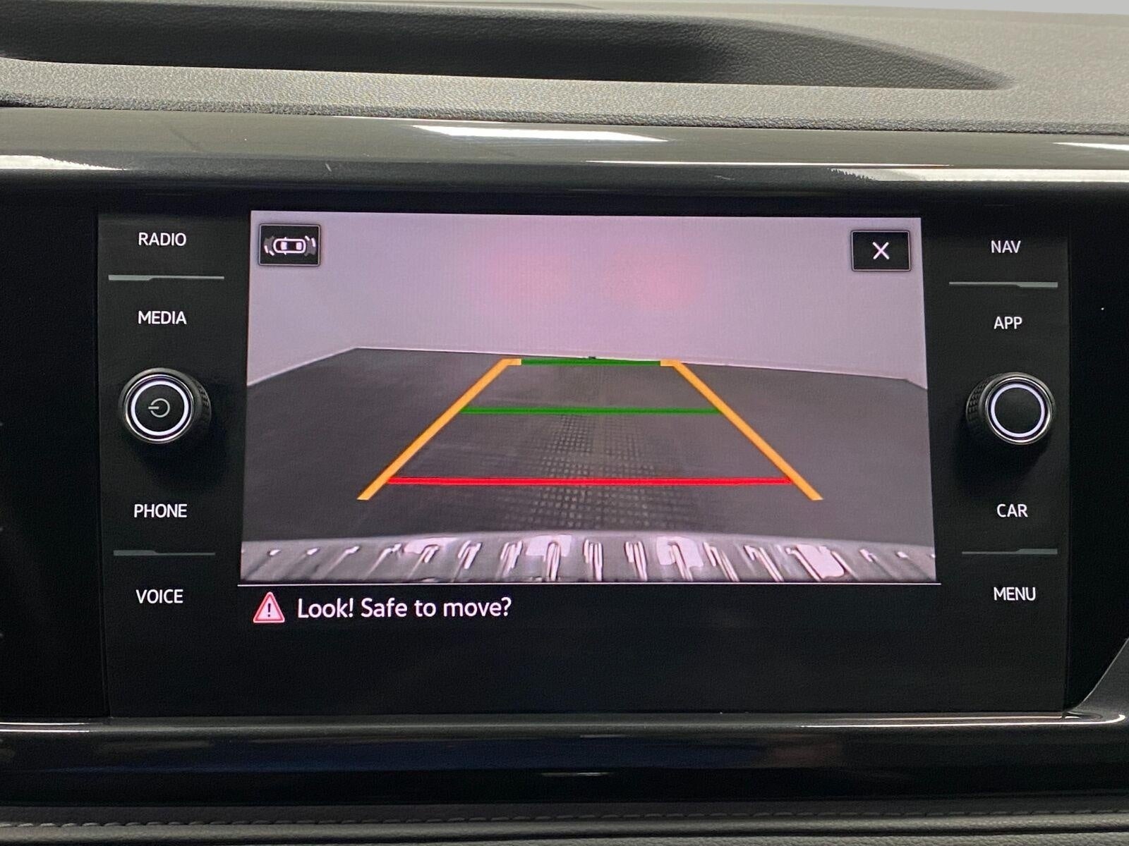 2022 Volkswagen Taos SEL 4MOTION