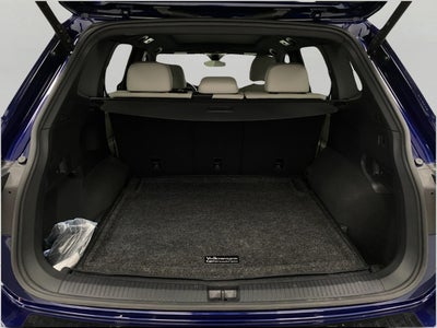 2024 Volkswagen Tiguan 2.0T SEL R-Line 4MOTION