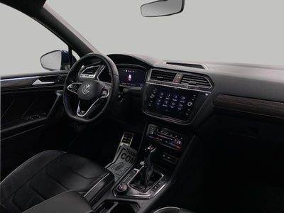 2024 Volkswagen Tiguan 2.0T SEL R-Line 4MOTION