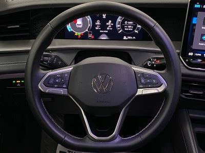 2026 Volkswagen Tiguan SE 4MOTION
