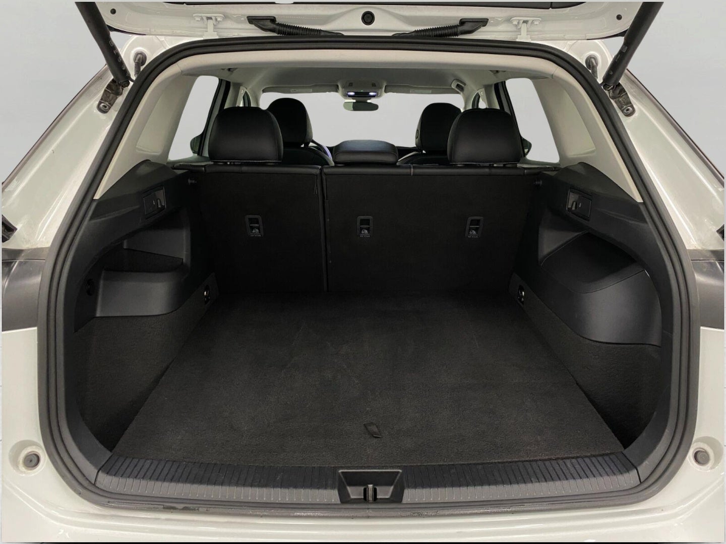 2026 Volkswagen Tiguan SE 4MOTION