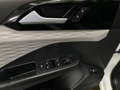 2023 Volkswagen Taos S 4MOTION