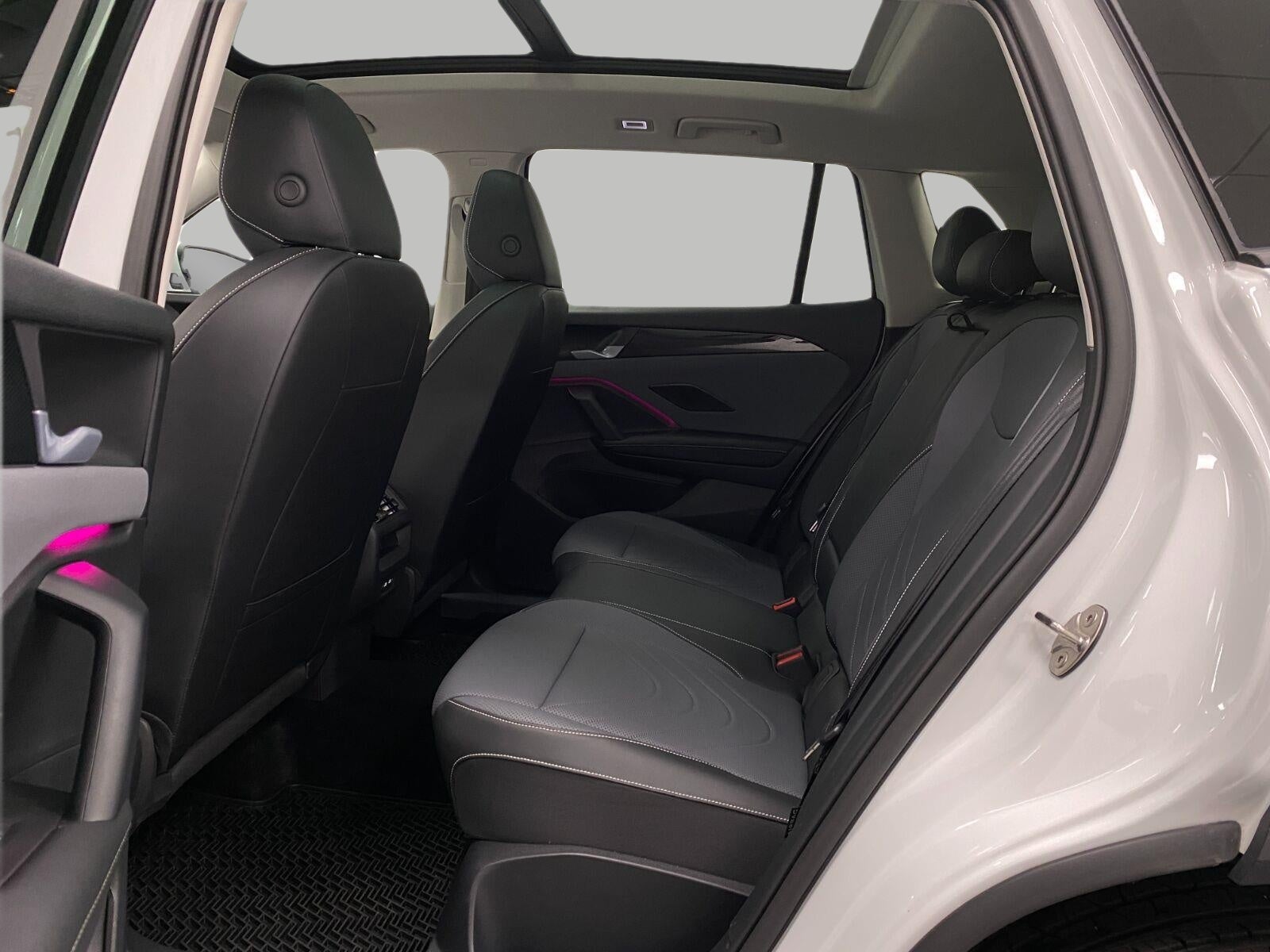 2026 Volkswagen Tiguan SE 4MOTION