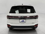 2025 Volkswagen Taos SE 4MOTION