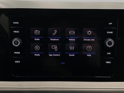 2025 Volkswagen Taos SE 4MOTION