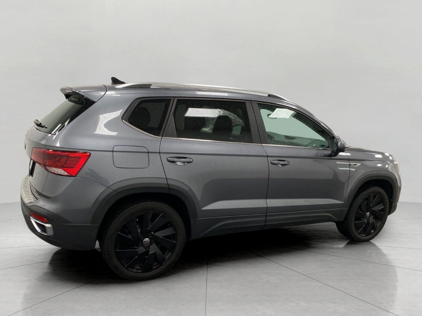 2023 Volkswagen Taos SE 4MOTION