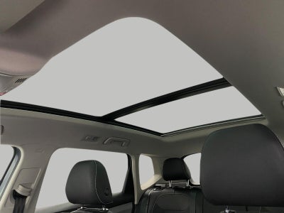 2023 Volkswagen Taos SE 4MOTION