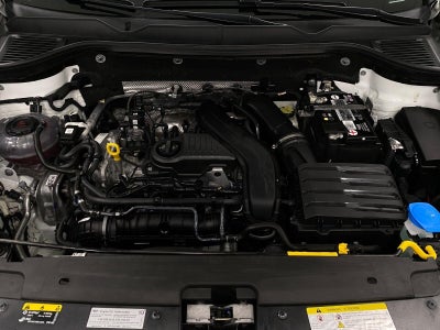 2023 Volkswagen Taos SE 4MOTION
