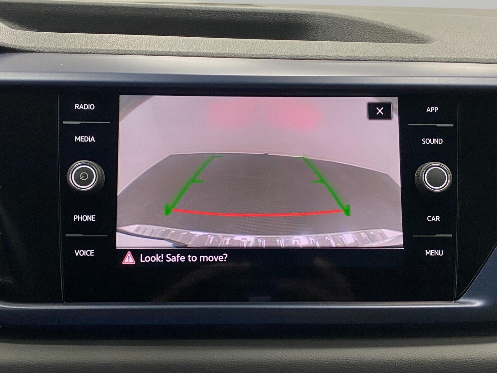2023 Volkswagen Taos SE 4MOTION