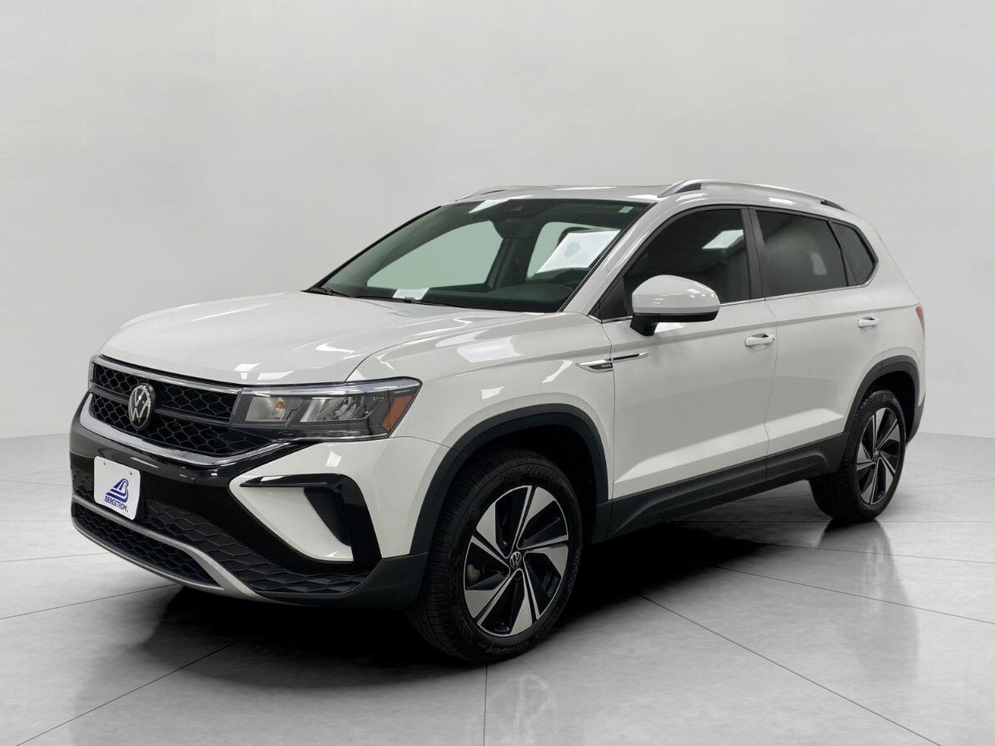 2023 Volkswagen Taos SE 4MOTION
