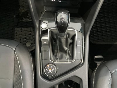 2024 Volkswagen Taos SE 4MOTION