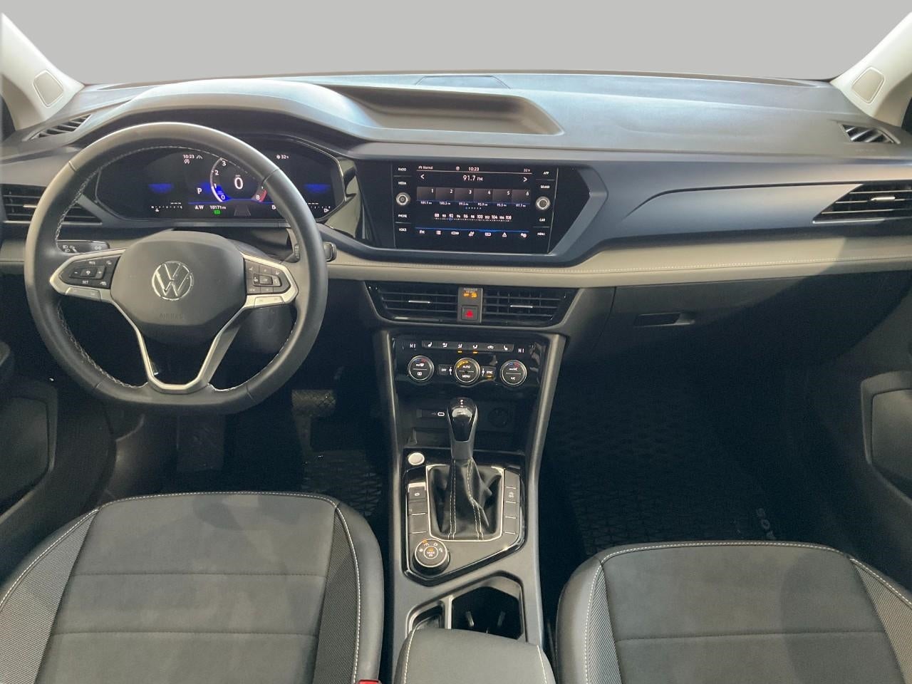 2024 Volkswagen Taos SE 4MOTION