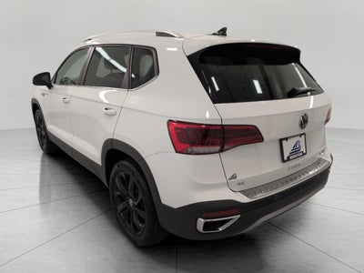 2022 Volkswagen Taos SE 4MOTION