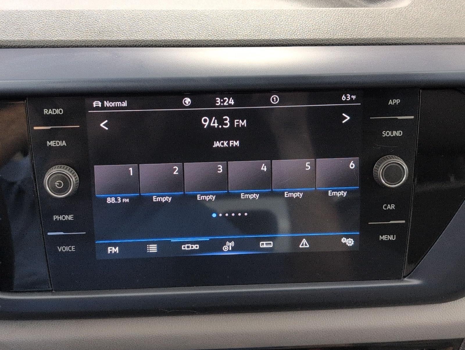 2022 Volkswagen Taos SE 4MOTION
