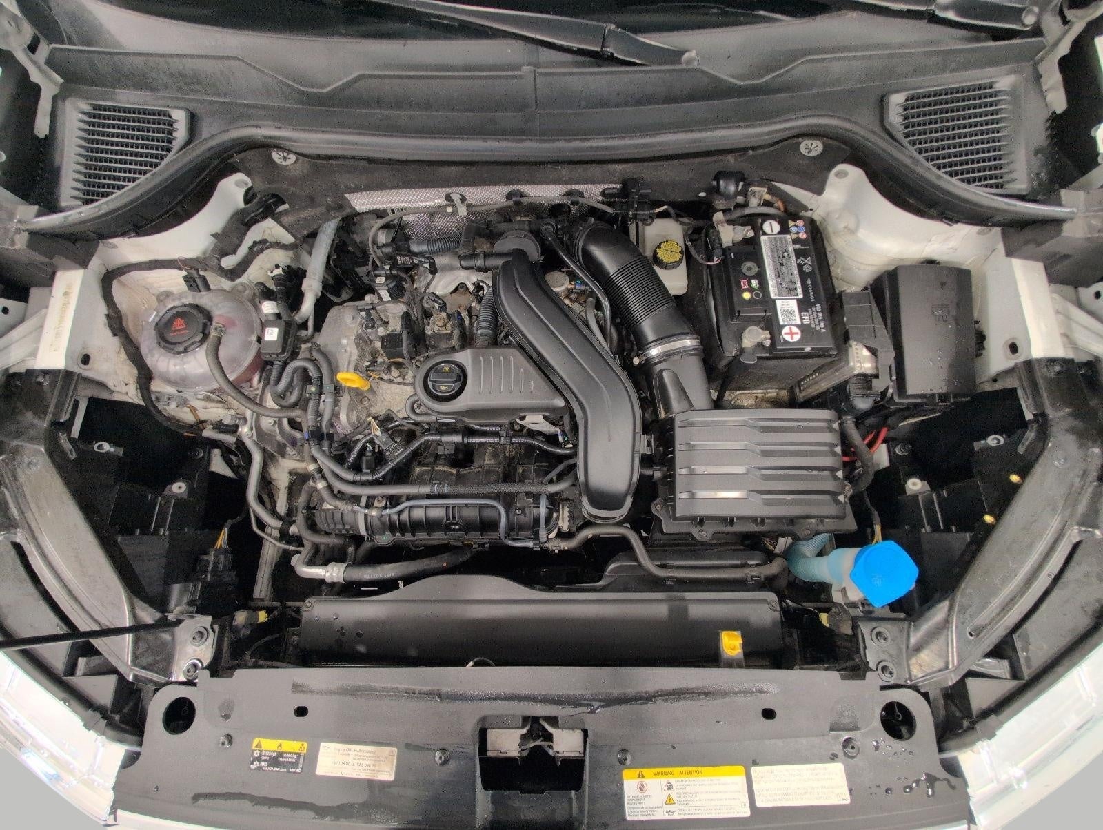 2022 Volkswagen Taos SE 4MOTION