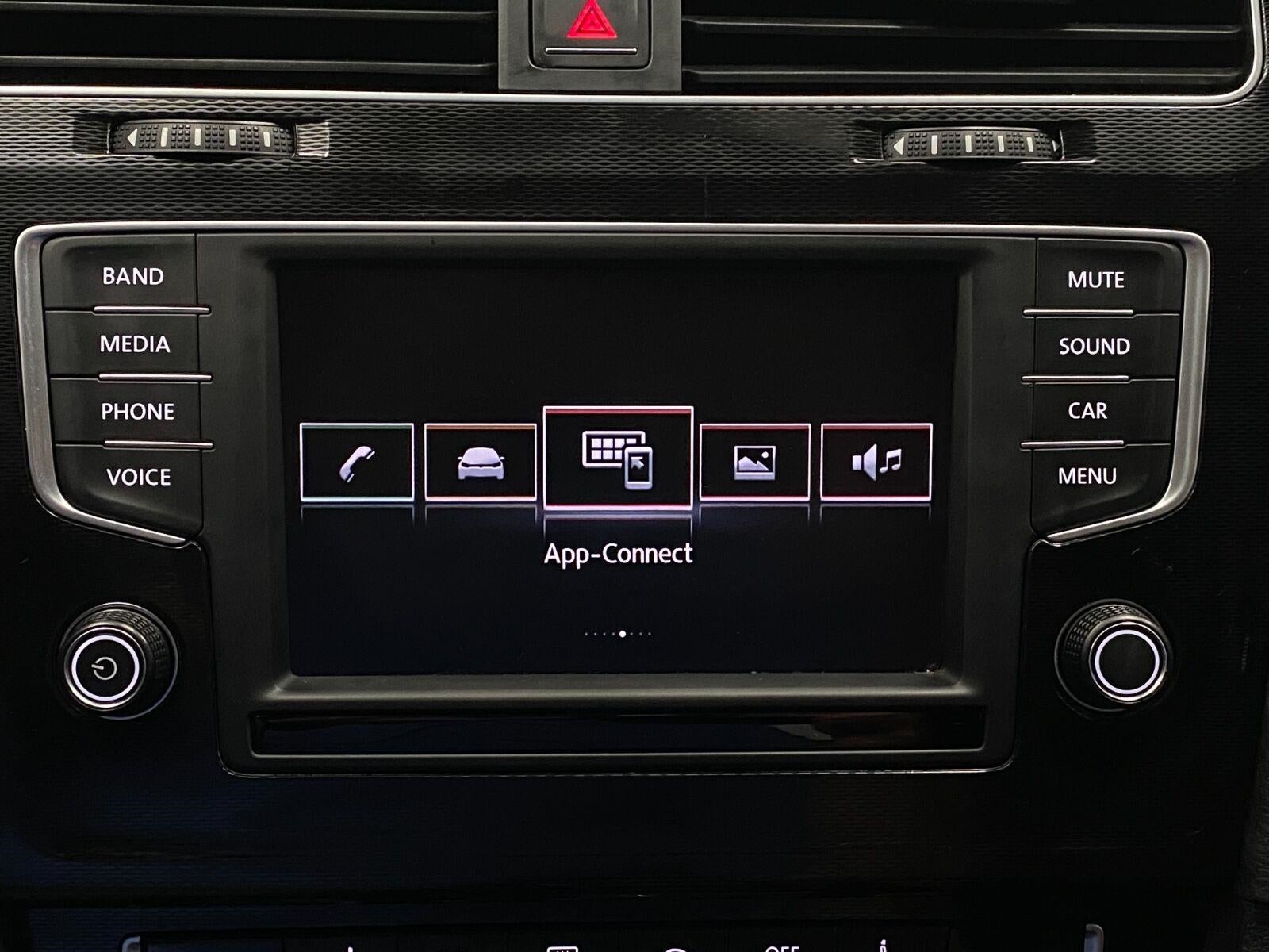 2016 Volkswagen Golf GTI 4dr HB Man S