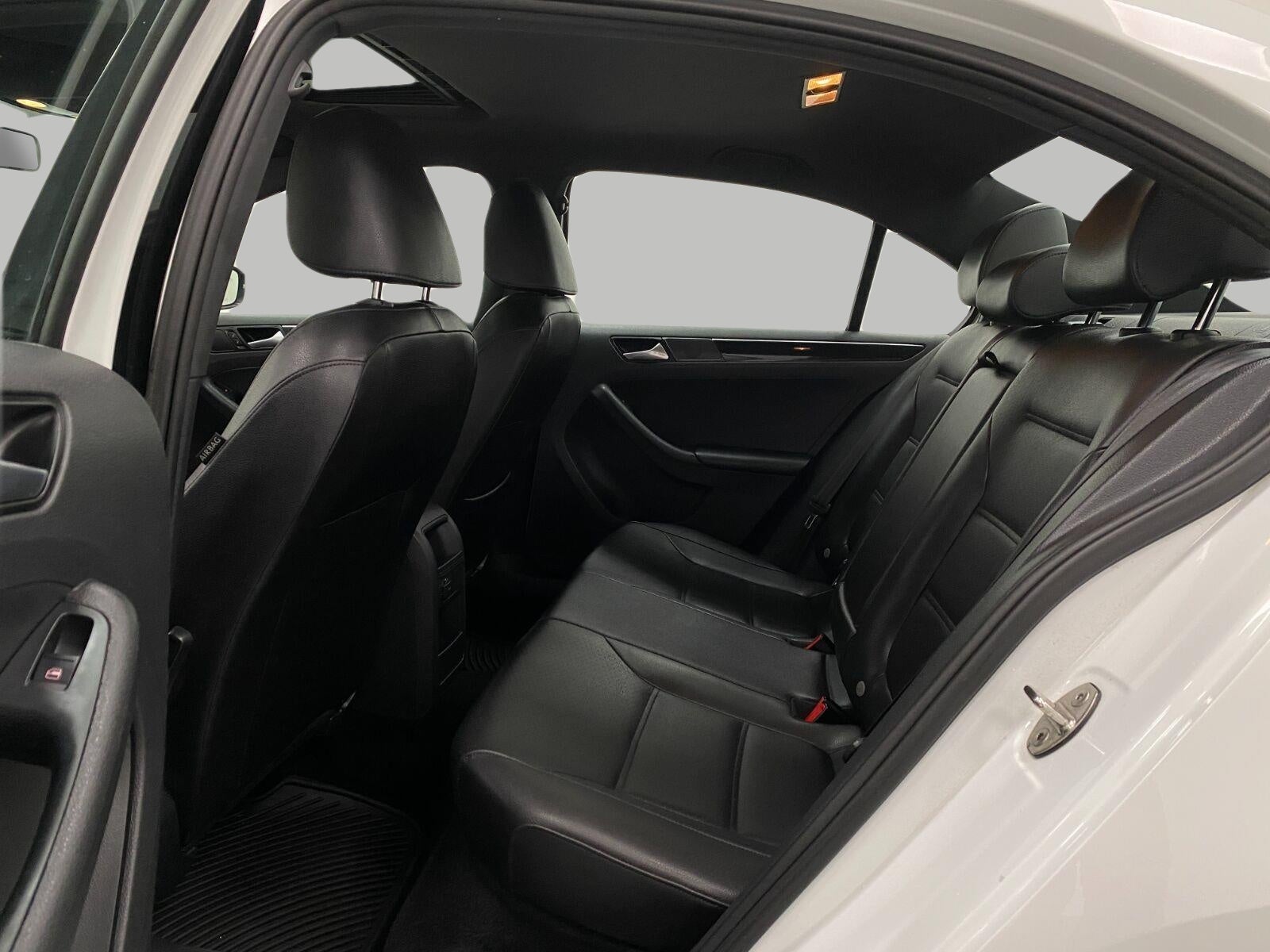 2018 Volkswagen Jetta 1.8T SE Sport Auto