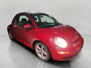2009 Volkswagen New Beetle Coupe 2dr Auto S