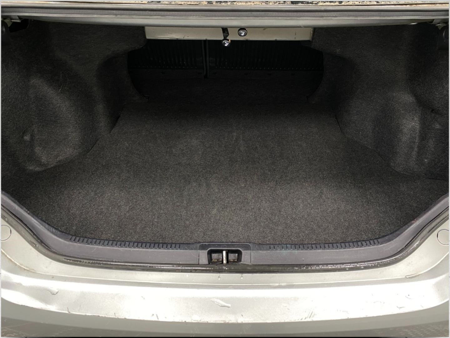 2015 Toyota CAMRY 4DR CAR