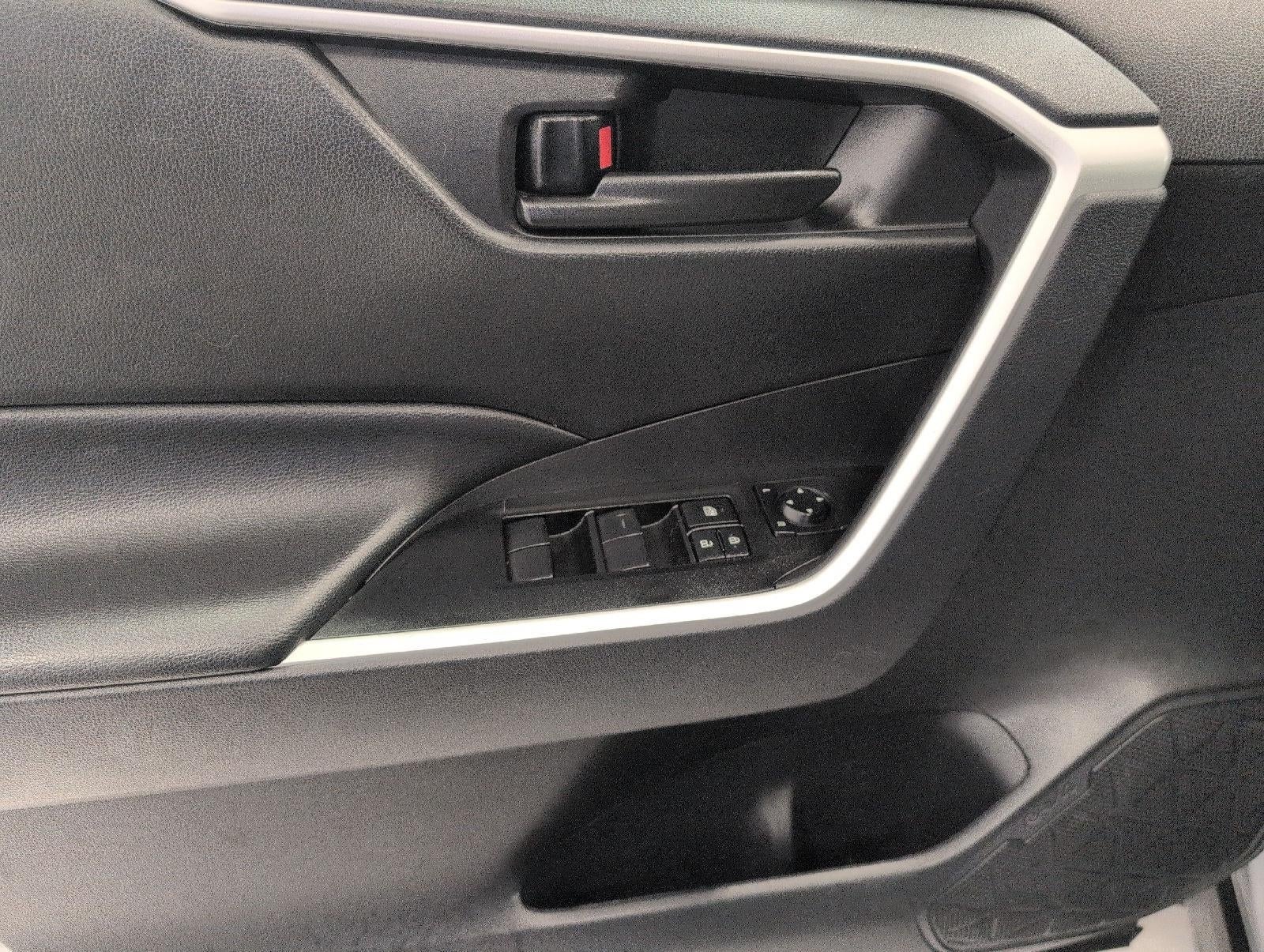 2025 Toyota RAV4 Hybrid LE AWD