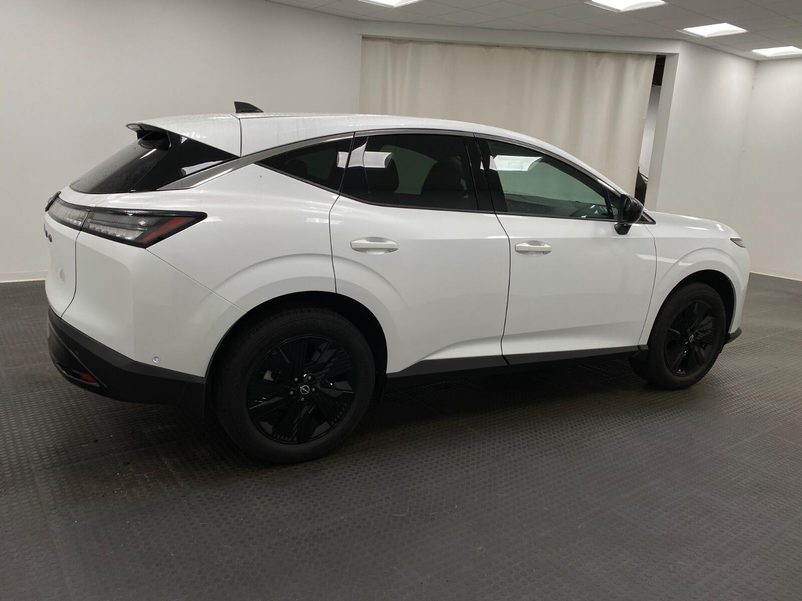 2025 Nissan Murano AWD SV