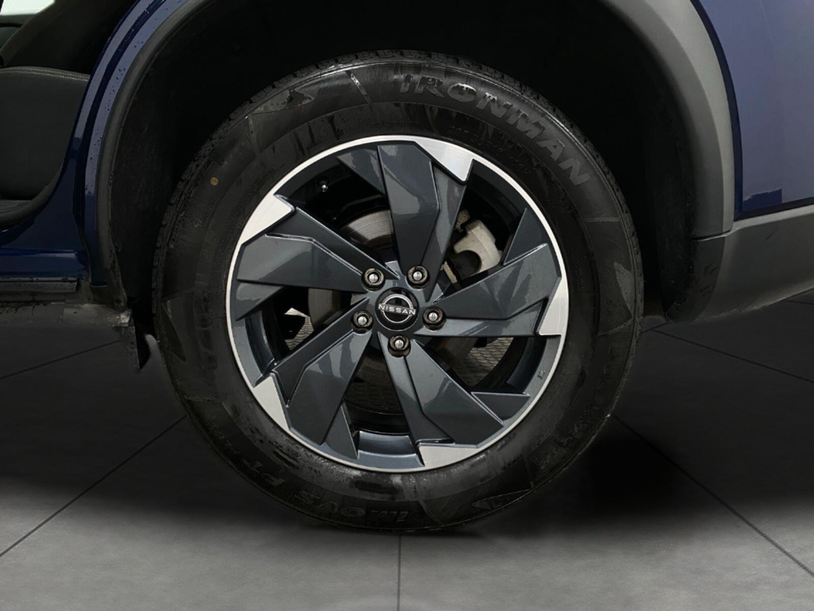 2025 Nissan Rogue AWD SV