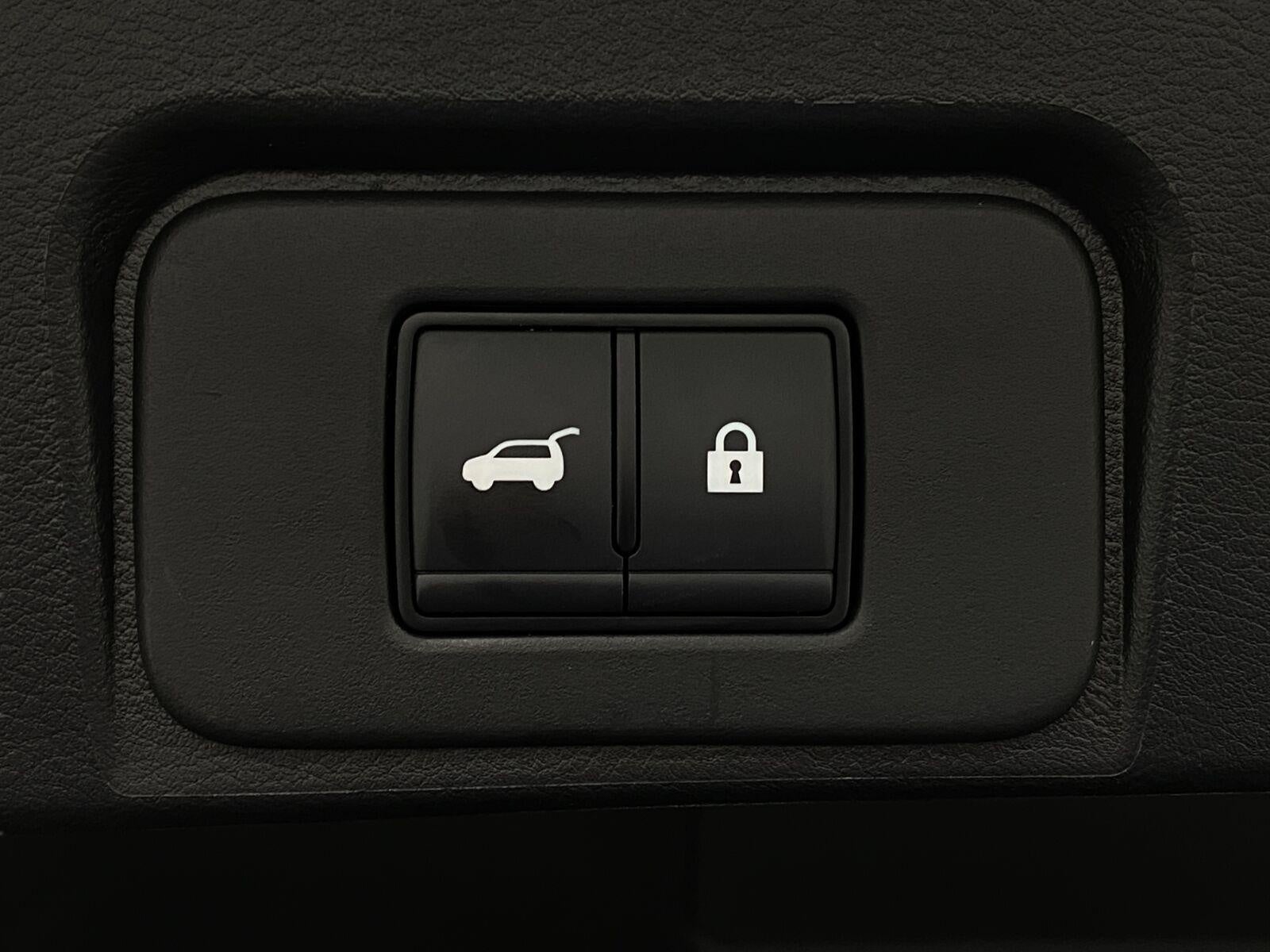 2025 Nissan Rogue AWD SV