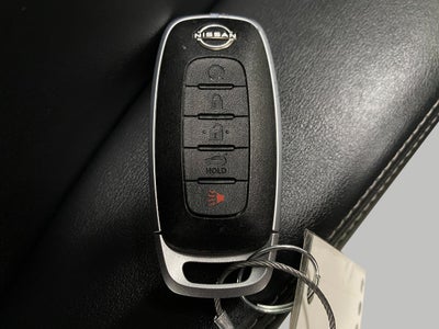 2025 Nissan Rogue AWD SV