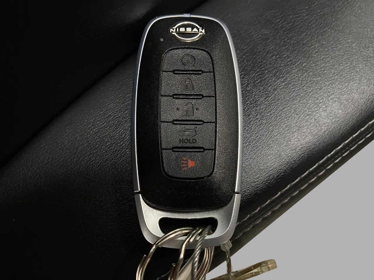 2025 Nissan Rogue AWD SV