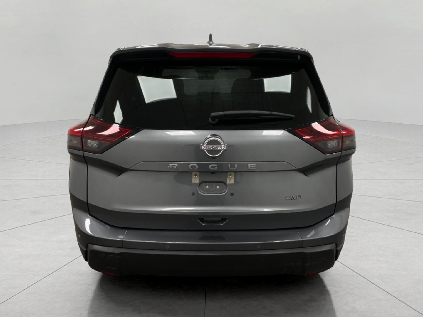 2025 Nissan Rogue AWD SV