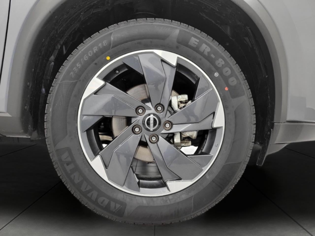 2025 Nissan Rogue AWD SV