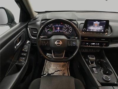 2025 Nissan Rogue AWD SV