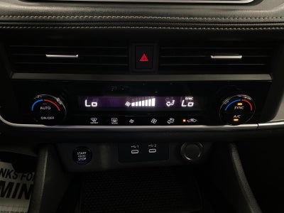 2025 Nissan Rogue AWD SV