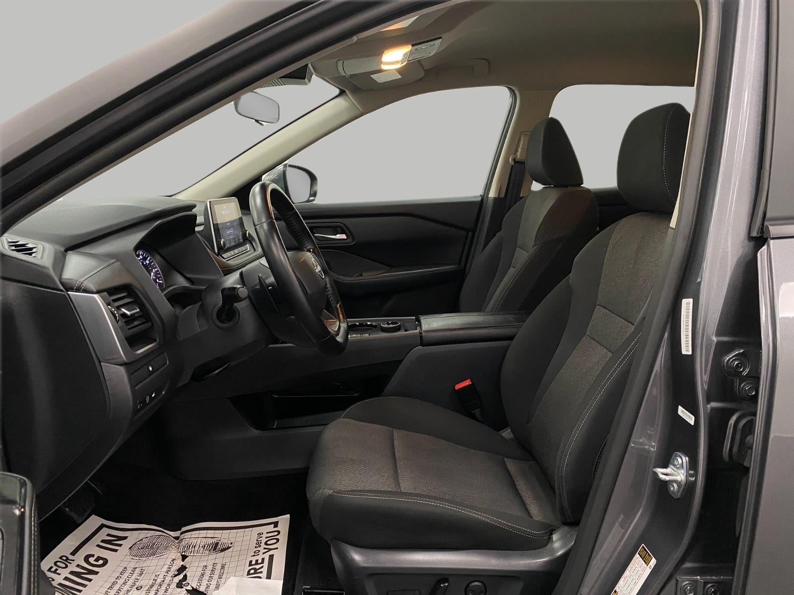 2025 Nissan Rogue AWD SV