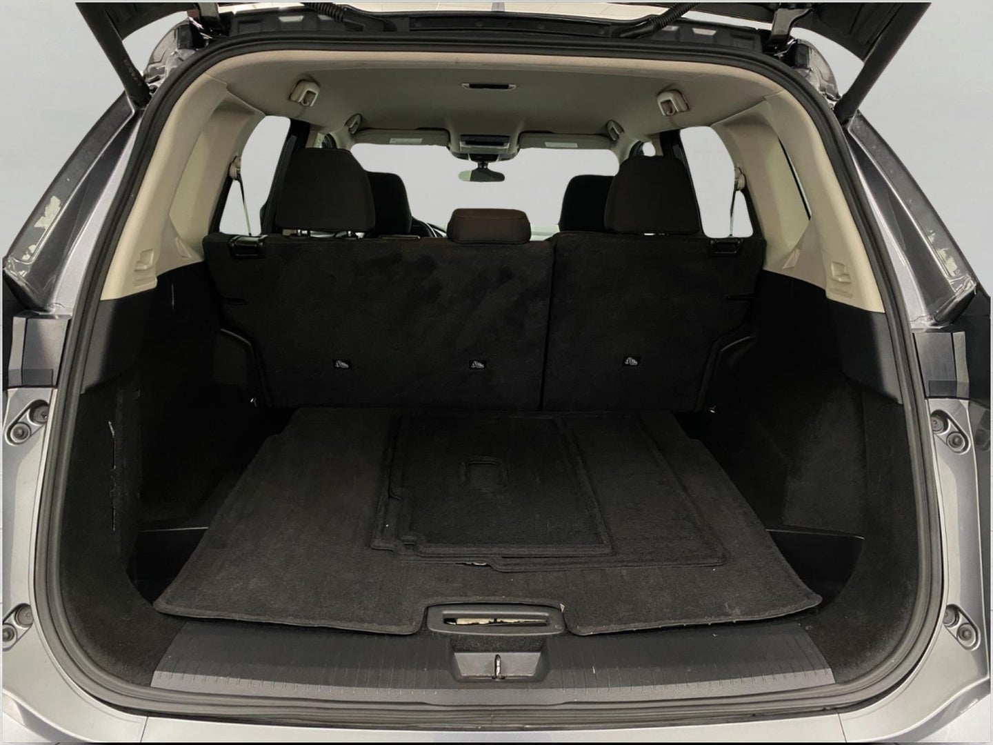 2025 Nissan Rogue AWD SV