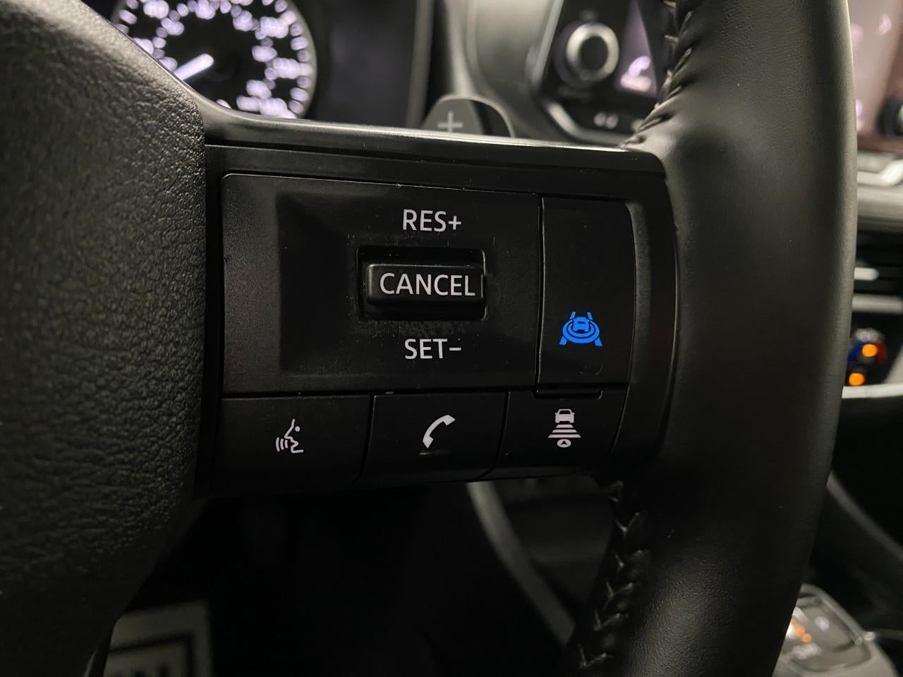 2025 Nissan Rogue AWD SV